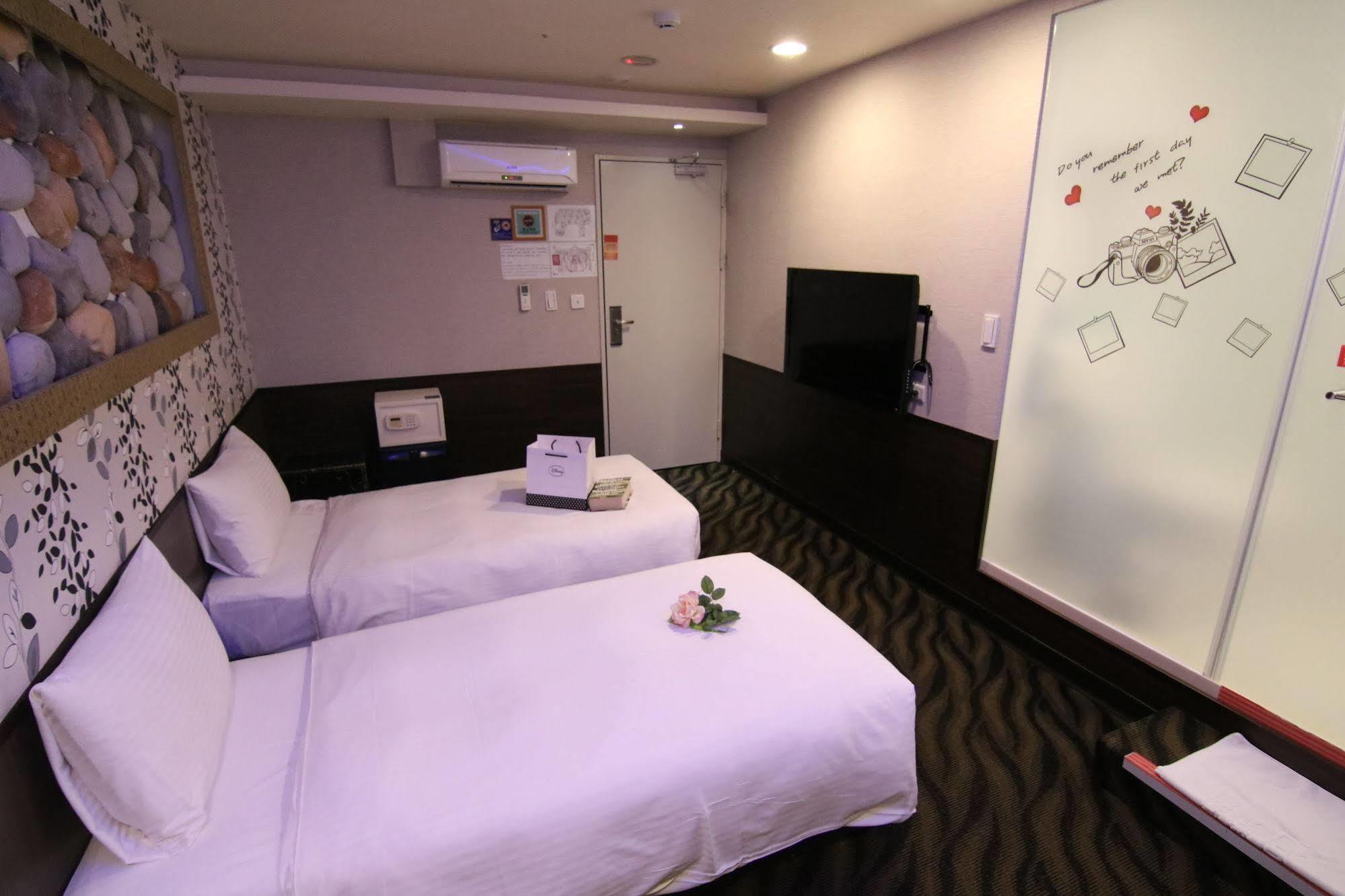 Starry Night Hotel Taipeh Exterior foto